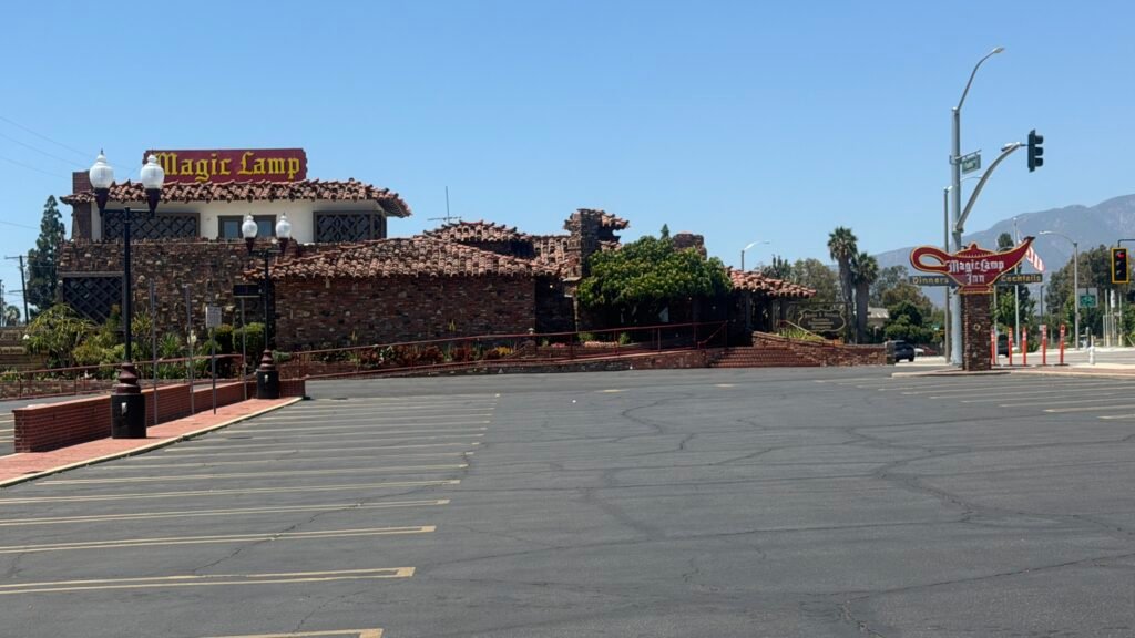 RT 66 Magic Lamp Inn