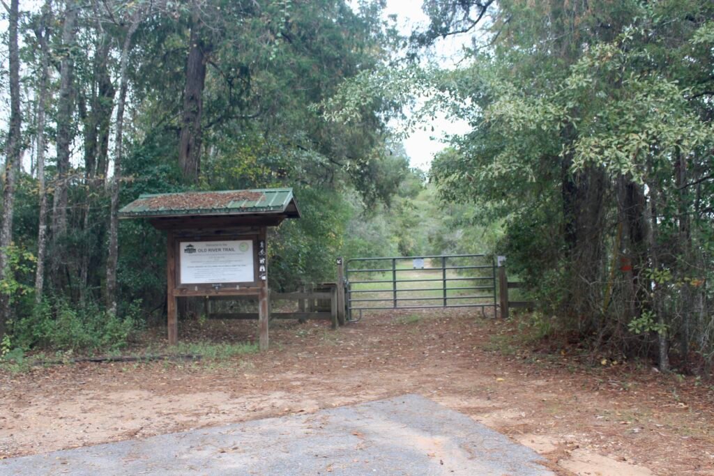 Old River Trail Entrance
