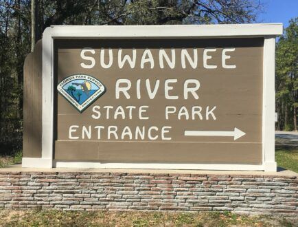 Suwannee River State Park Sign