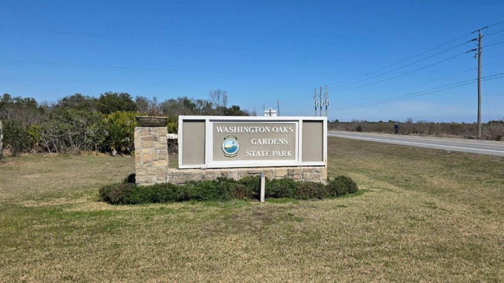 Entry Sign for Washington Oaks Garden State Park