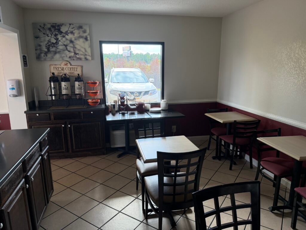 Breakfast Room Red Roof Inn Tifton